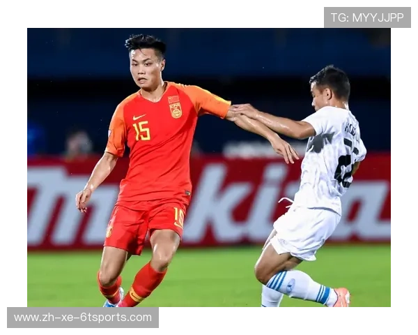 踢出精彩足球主题签名墙首展 踢出精彩足球主题签名墙首展